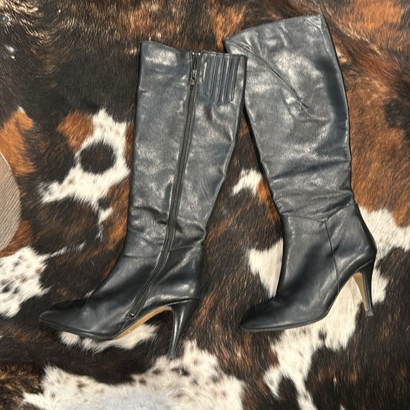 Vintage tall black leather heeled boots size 7.5 made in Italy 🇮🇹 - Picture 2 of 5